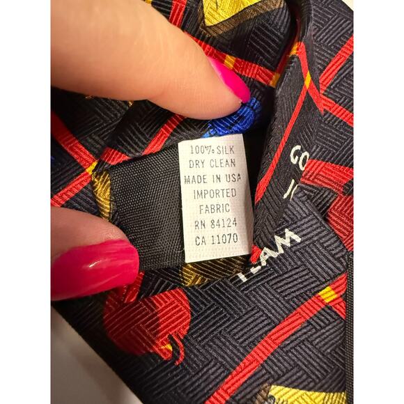 RM Style Fun and Casual Sports Themed Neck Tie Size 57" in Black, Red, & Yellow - Picture 4 of 4